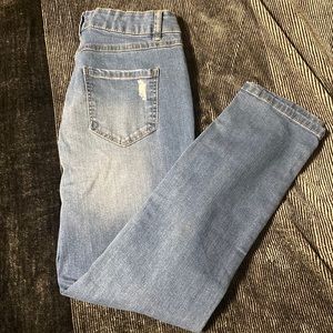d. Jeans size 6, skinny leg, distressed